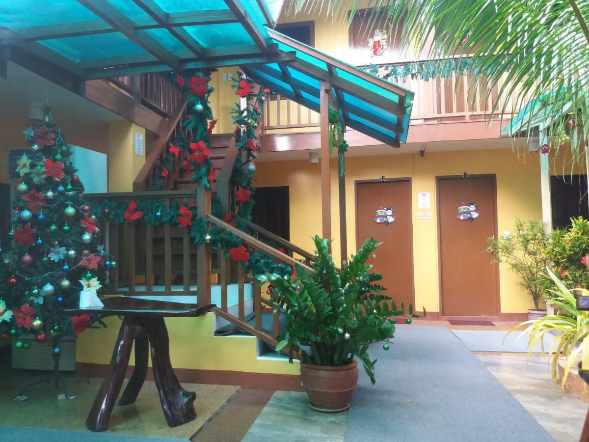 Mam Olson Pensionne House เอลนิโด ภายนอก รูปภาพ