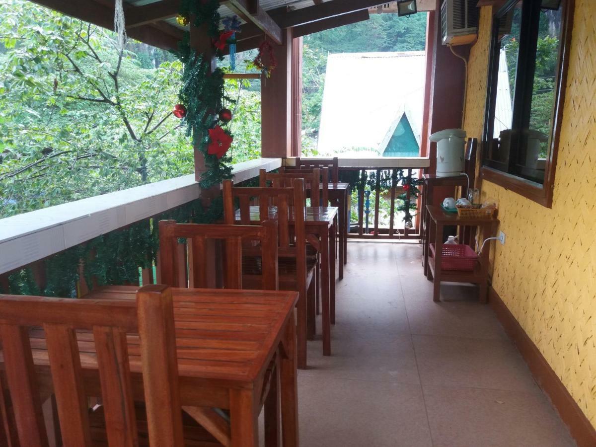 Mam Olson Pensionne House เอลนิโด ภายนอก รูปภาพ