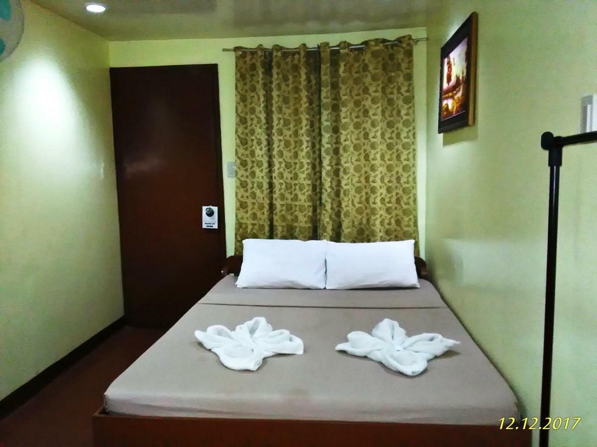 Mam Olson Pensionne House เอลนิโด ภายนอก รูปภาพ